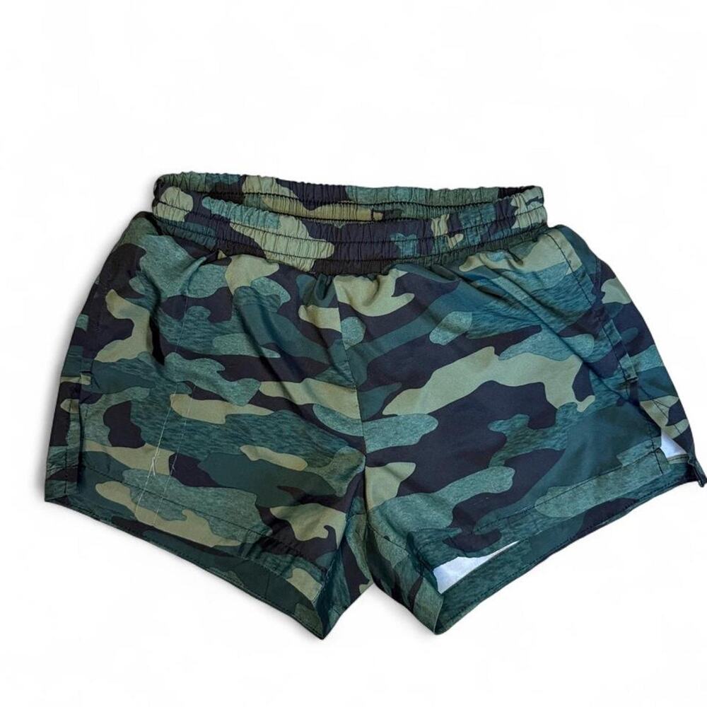 Old Navy Camo Shorts 10/12 Girls